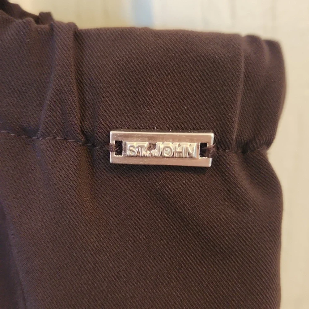 ST. JOHN two piece jacket and pants - Picture 11 of 12